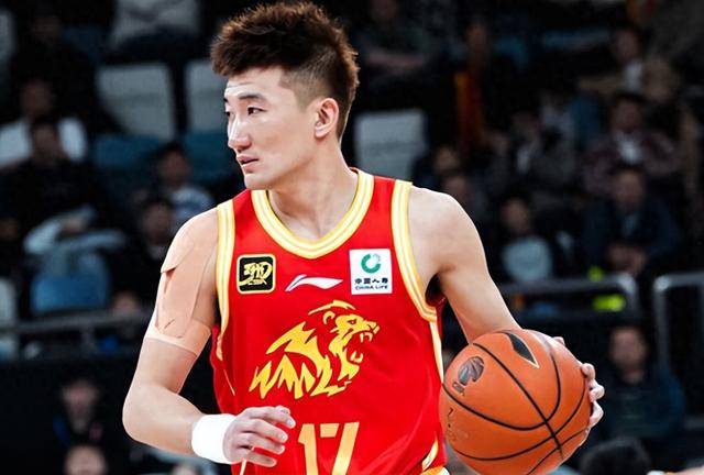广东队力克吉林队,孙铭徽点燃赛场的简单介绍 广东队力克吉林队,孙铭徽点燃赛场的简单介绍