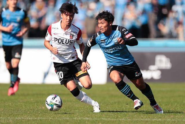 南美篮球赛事精彩交锋，球队实力强劲