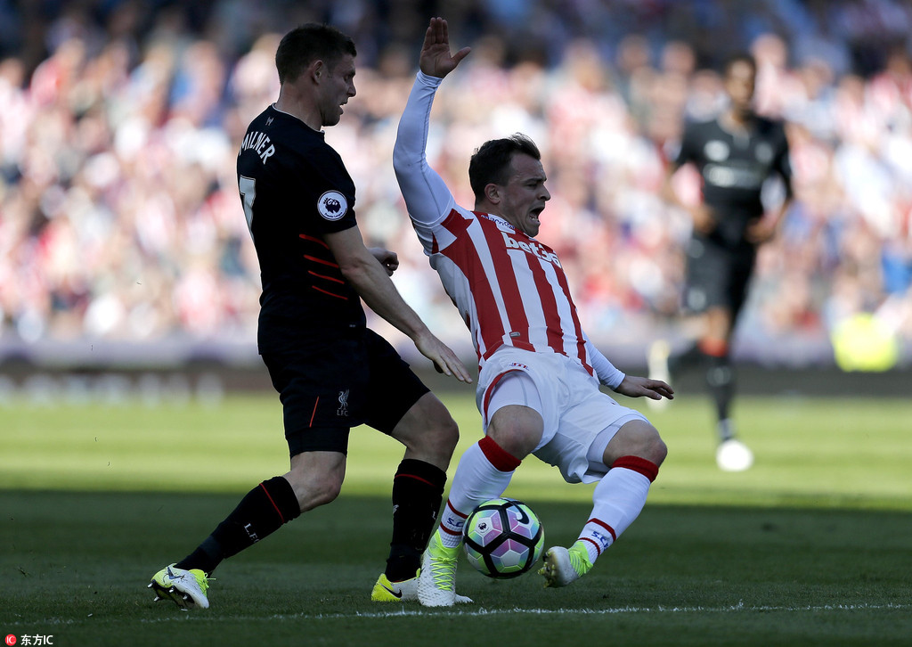 雷加利亚斯主场逆袭，客场轻松击败对手