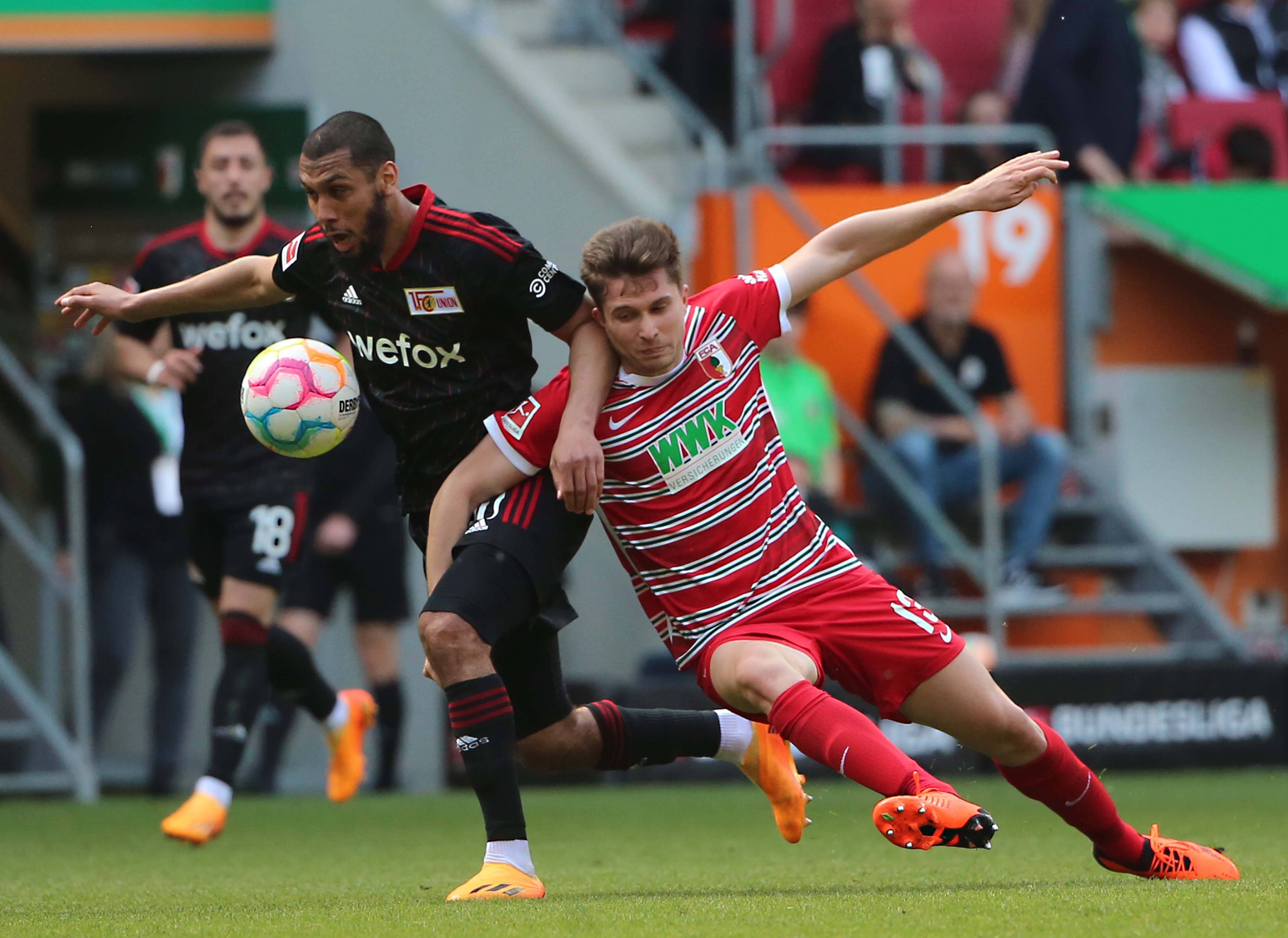 拜仁慕尼黑队在德甲比赛中再次夺冠