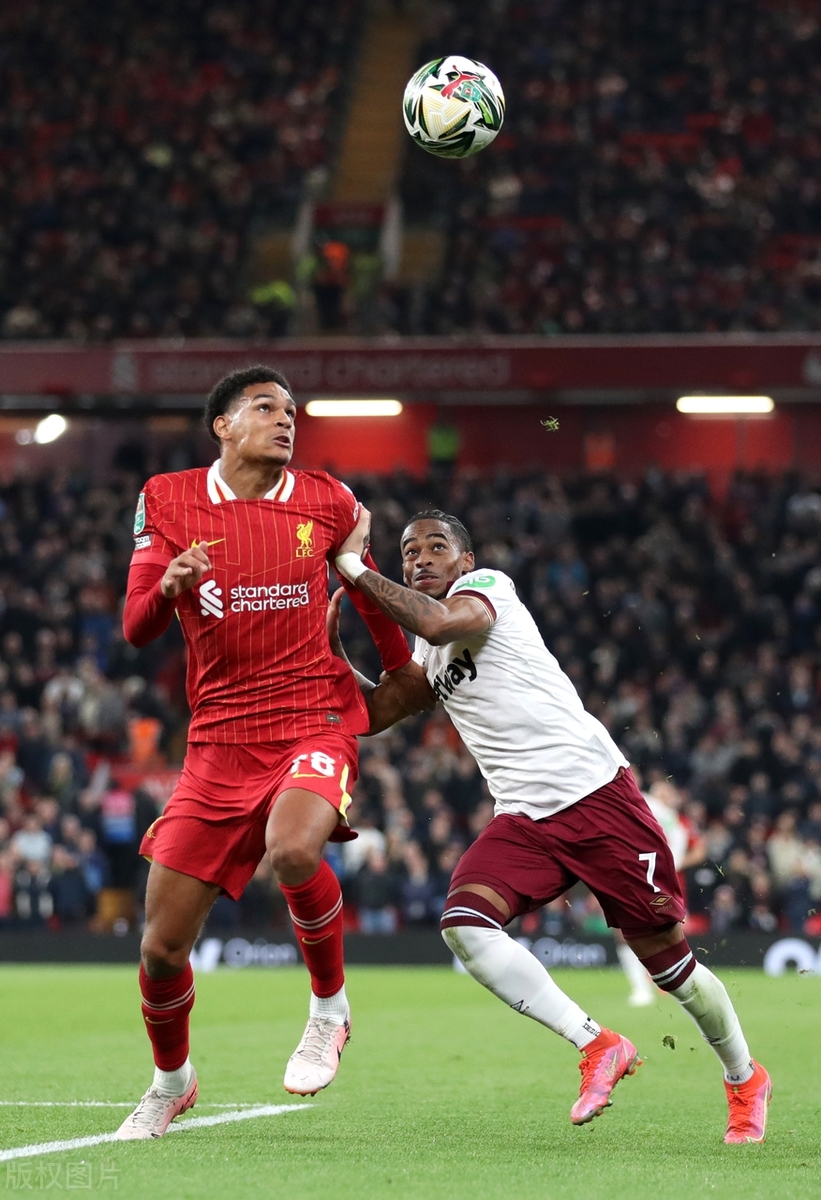 拜仁慕尼黑新援上场即取得进球，加强进攻火力的简单介绍