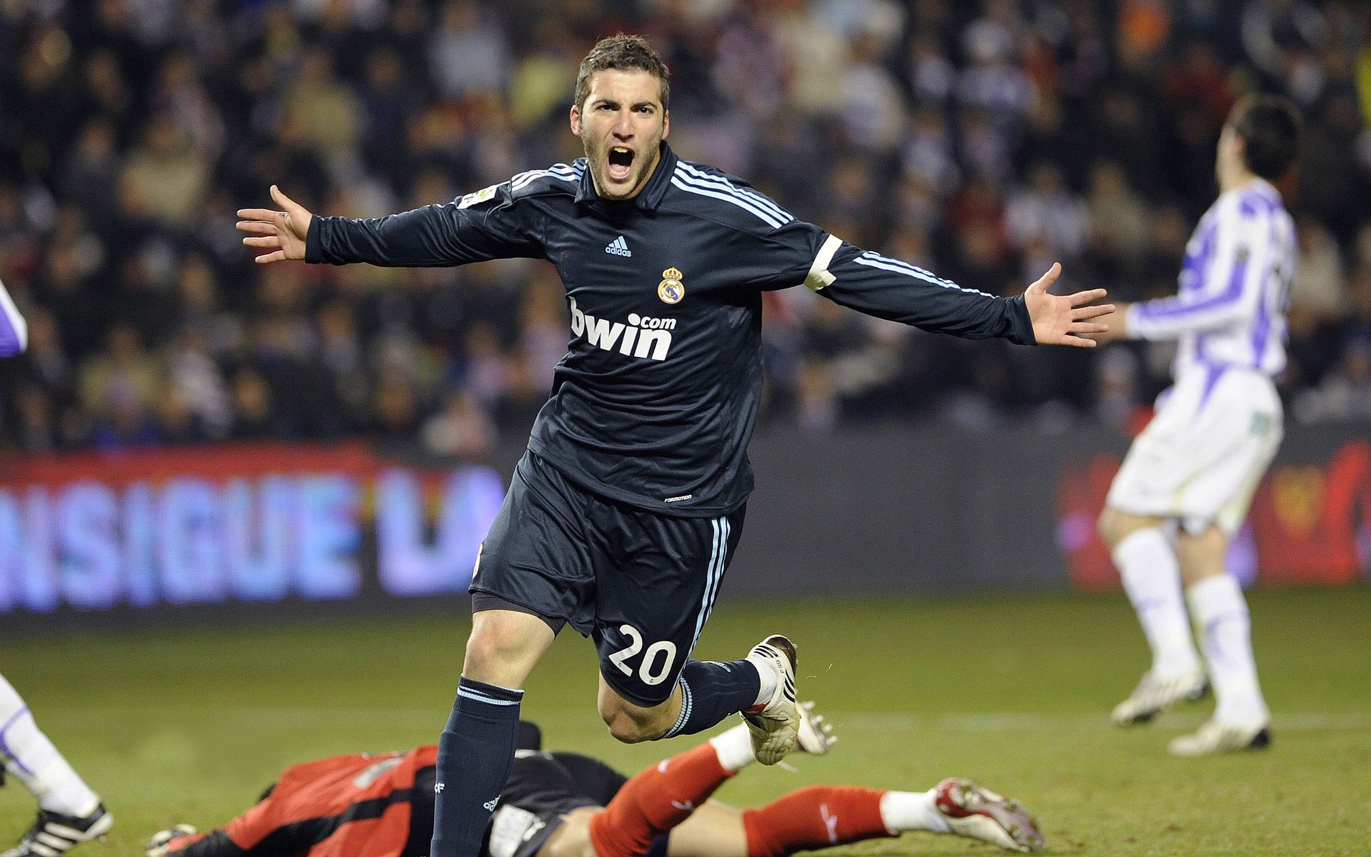 卡塔尔之夜，福登绝杀定乾坤—阿森纳亚洲行的高光时刻